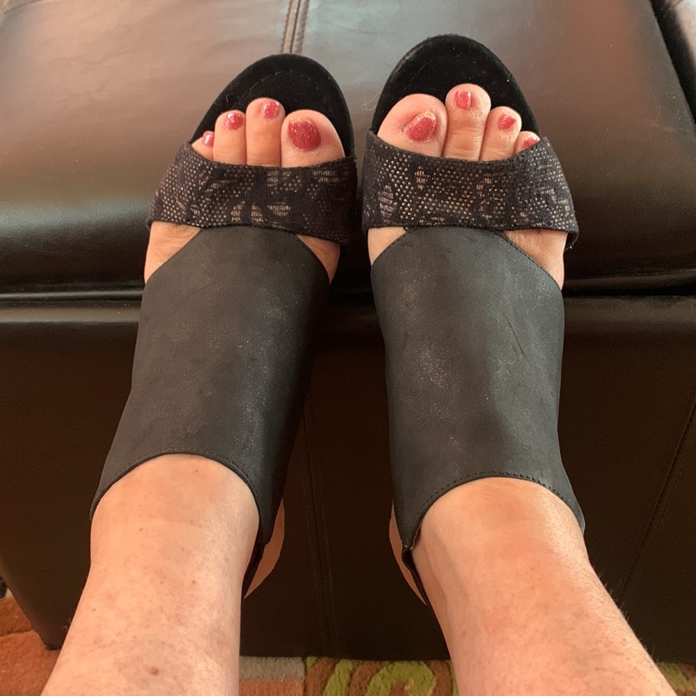 New York Transit Black Cut Out Wedge Sandals